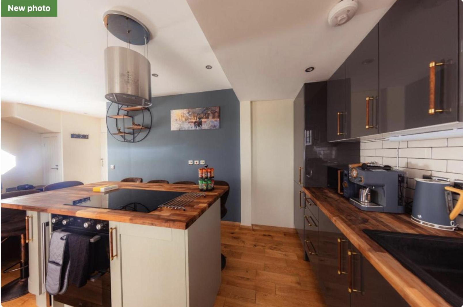 Luxury Cottage With Stunning Views Near Fairy Pools - School House 3 카보스트 외부 사진